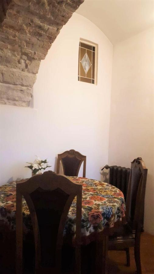 Appartement Cozy Old Town Historic House à Tallinn Extérieur photo